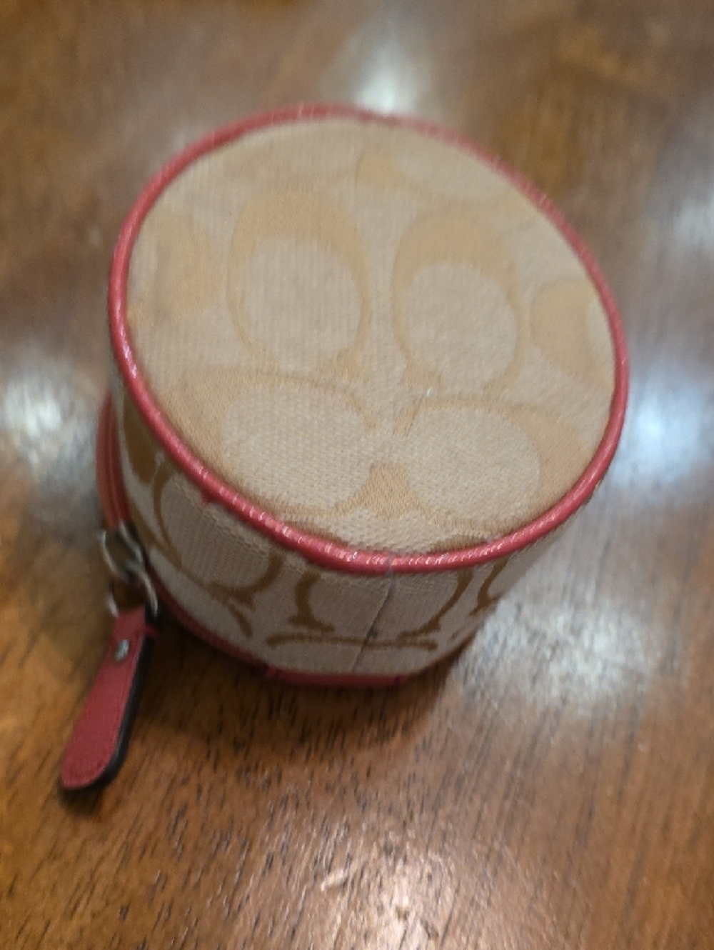 Coach Tan Signature Round Jewelry Case with Pink Trim - Picture 7 of 7
